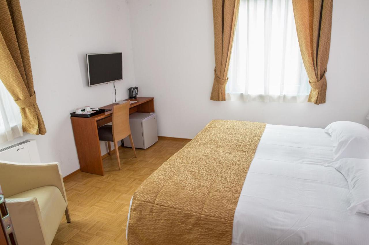 Guest Accommodation Primula Nova Gorica Luaran gambar